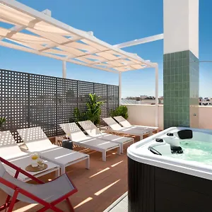 Magno San Gil - Shared Jacuzzi Apartamento Sevilla